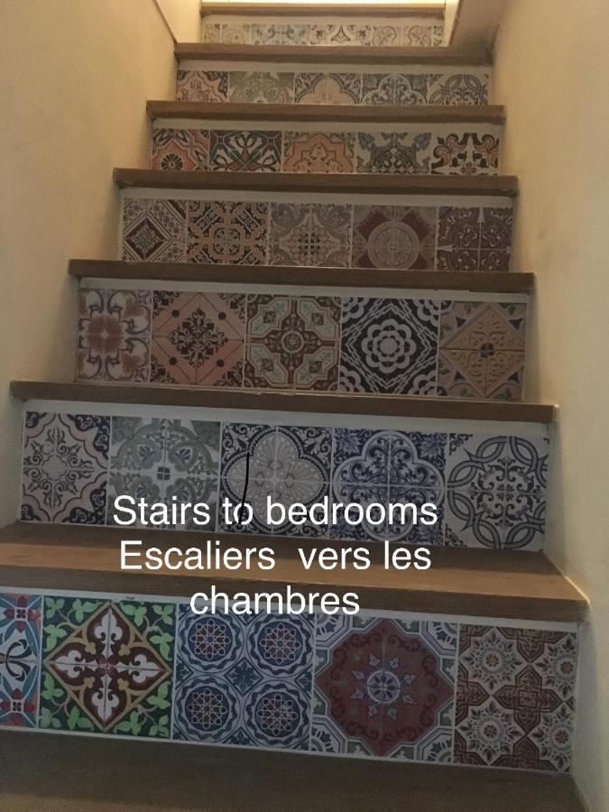 Maison La Roche Chambre D'Hotes Le Vigeant Bagian luar foto